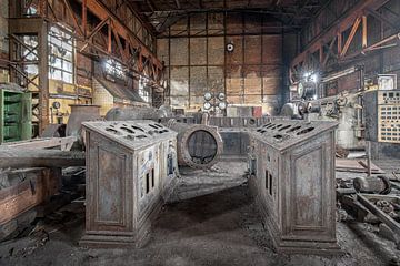 Beautiful industry by Iris van Heusden