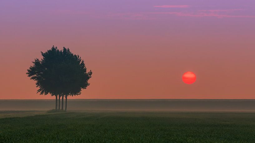 Sunrise in the north of Groningen, the Netherlands by Henk Meijer Photography