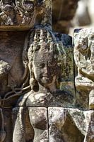 Figuren im Stein
