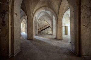 Urbex - Holy ground van Angelique Brunas