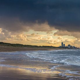 Schweres Wetter über Scheveningen von Aitches Photography