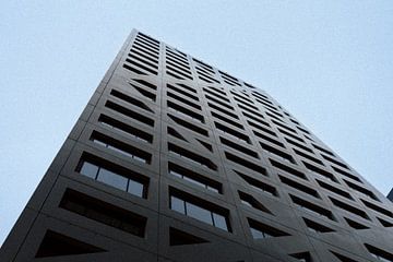 Een hoog gebouw | Utrecht | Nederland Reisfotografie van Dohi Media