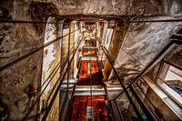 De verlaten lift
