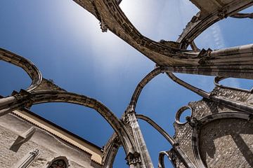 Carmo Monastery Open Air by Ronne Vinkx