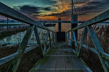 Loopbrug voor veerpont Tiel