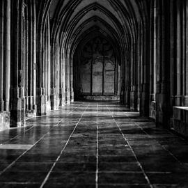 In the Pandhof of the Dom church in Utrecht by André Blom Fotografie Utrecht