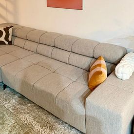 Customer photo: Retro 70s neon art. Abstract gradient in orange and pink by Dina Dankers, on ArtFrame