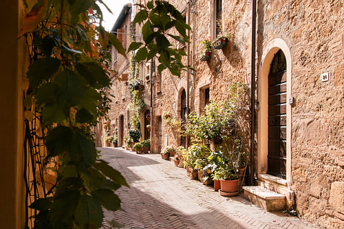 Straatbeeld Pienza | reisfotografie print | Toscane Italië