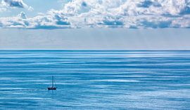 Boat on the sea by Thomas Heitz