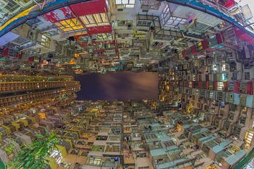 Hong Kong by Night - Quarry Bay Buildings - 2 van Tux Photography