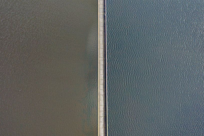 Radfahren durch das Wasser von Johan Mooibroek
