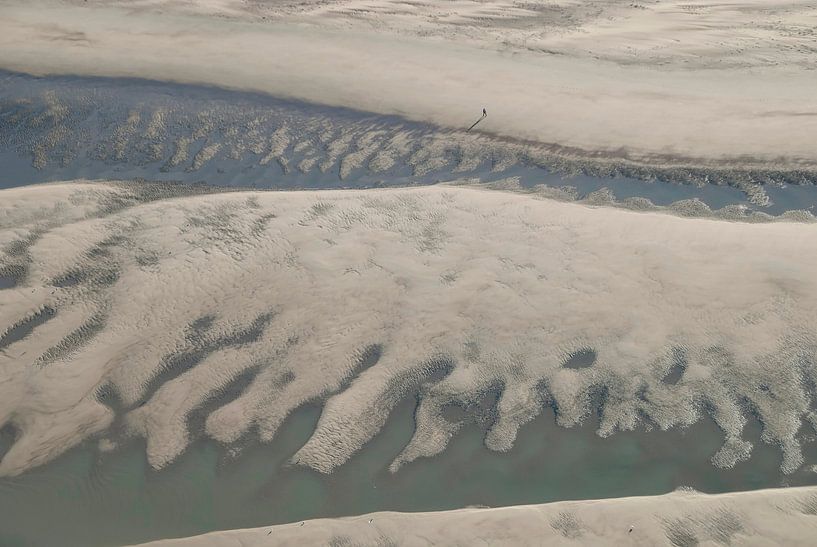 The farewell beach by Marco van Antwerpen