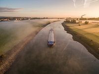 Barge