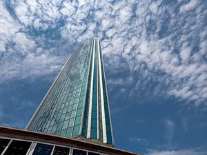 WTC Tower Rotterdam centre. Un complexe de bureaux emblématique. sur Rick Van der Poorten