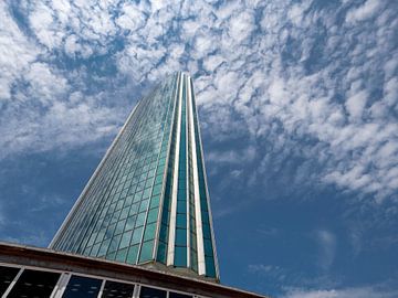 WTC Toren Rotterdam centrum. een iconisch kantorencomplex. van Rick Van der Poorten