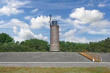 le phare de Saint-Pierre-Böhl