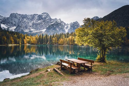 Table de pique-nique au Lago di Fusine - Laghi di Fusine Italie