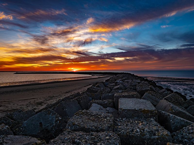 Brouwersdam sunset par Chris van Es