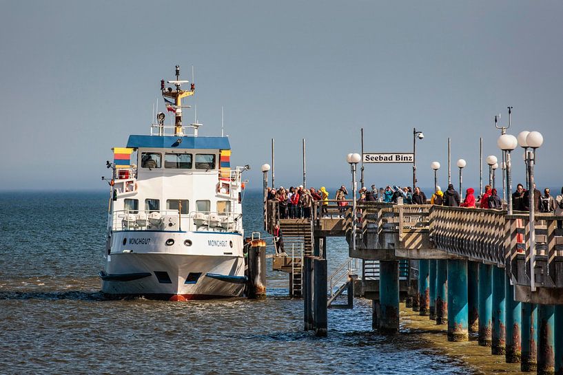 Pier Seebad Binz by Rob Boon