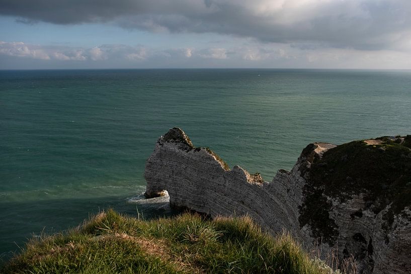 white cliffs of Etretat by Nienke Stegeman