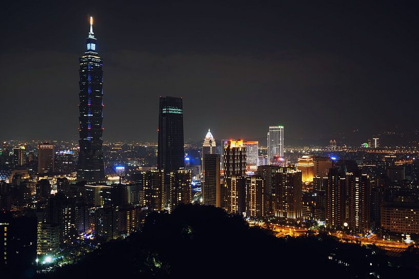 Taipei by Hello Pompoyo