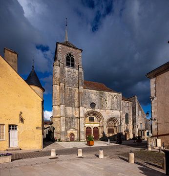 Kirche (Collégiale) Saint-Lazare in Avallon, Frankreich