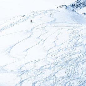 Mann im Schnee von Vere Maagdenberg