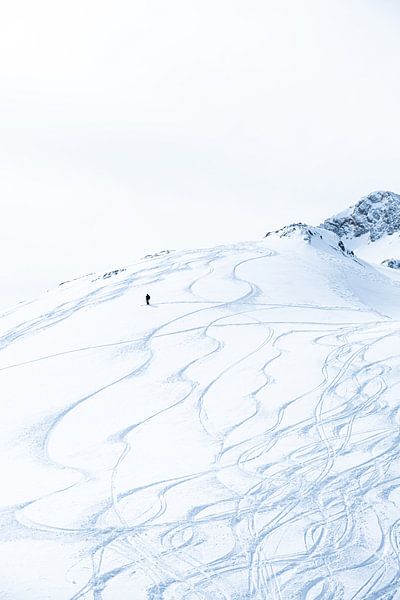 Man in snow by Vere Maagdenberg