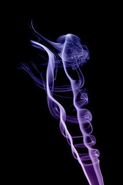 Purple smoke van Karin de Boer Photography