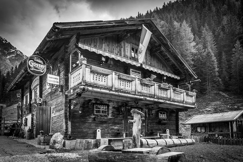 Unterstalleralm snack station in Villgratental, East Tyrol by Christian Müringer