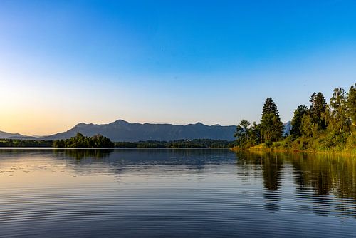 Matin calme au bord du Staffelsee ;
