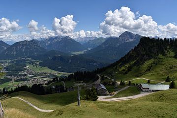 Uitzicht vanaf de Hahnenkamm / Tirol van Karl-Heinz Petersitzke