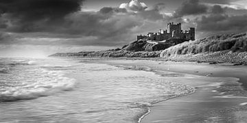 Le château de Bamburgh en noir et blanc