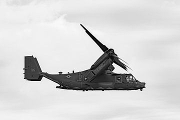 Bell Boeing V-22 Osprey in zwart-wit van Robbert De Reus