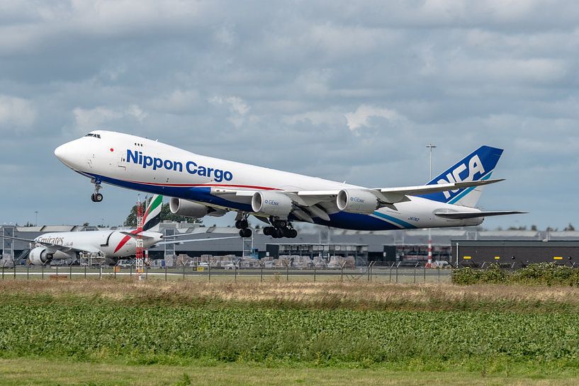Nippon Cargo Airlines Boeing 747-8F (JA17KZ). von Jaap van den Berg