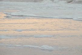 Sea at sunset by Ellen Metz