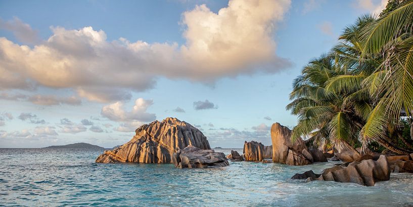 Anse Patates (La Digue / Seychellen) by t.ART