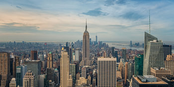 New York - Empire State Building au début de la matinée