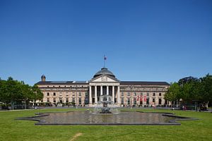 Wiesbaden : Das Kurhaus mit Park Bowling Green