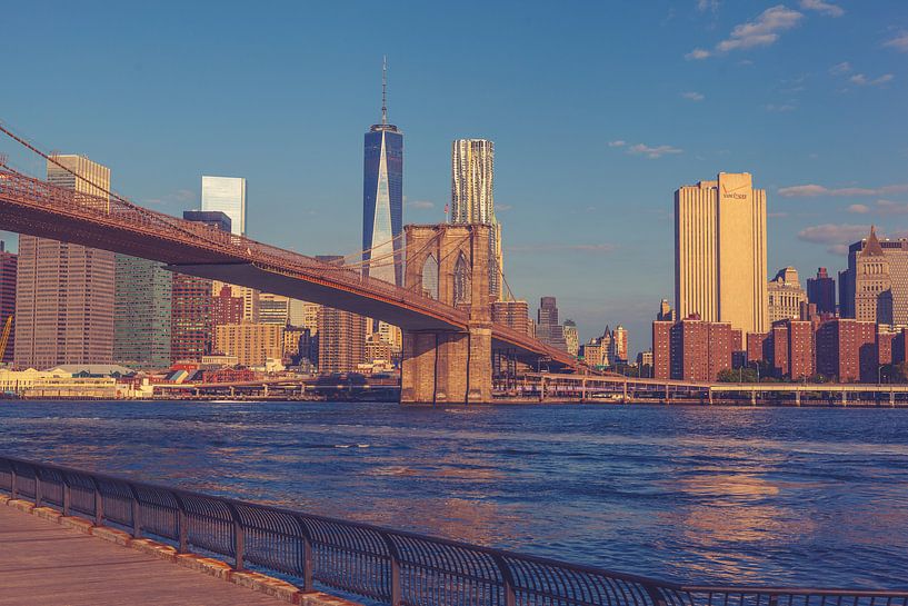 Bridges of Dumbo: An Iconic Connecting Game between Brooklyn and Manhattan New York 08 by FotoDennis.com | Werk op de Muur