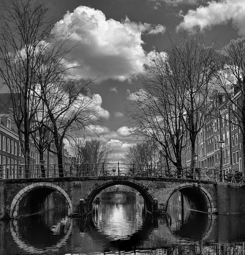 Brug over de Herengracht in Amsterdam