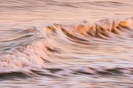 Moving on (sunlight on a skipping wave with pretty pastel colours and lots of movement) by Birgitte Bergman thumbnail