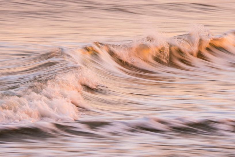 Moving on (sunlight on a skipping wave with pretty pastel colours and lots of movement) by Birgitte Bergman