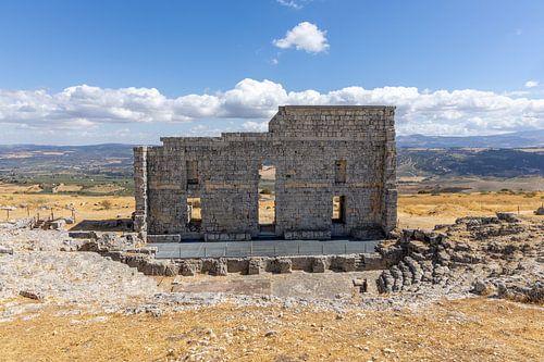 Landschapsfoto in Andalusische zomer. Theater in de ruïnes van Acinipo, Andalusië, Spanje