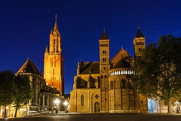 Basiliek Sint Servaas en Sint Janskerk in Maastricht. van Jaap van den Berg