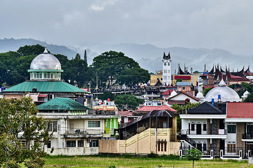 Traditioneel stadsbeeld van Bukittinggi