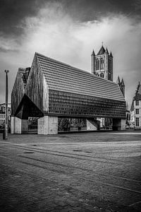 Der Poeljemarkt in der Altstadt von Gent