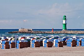 Beach and mole in Warnemuende by Rico Ködder