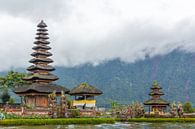 Tempel auf Bali von Mickéle Godderis Miniaturansicht