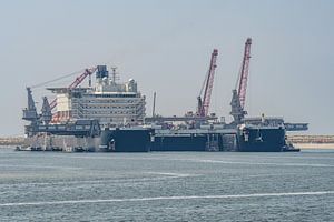 Das größte Schiff der Welt: die Pioneering Spirit.